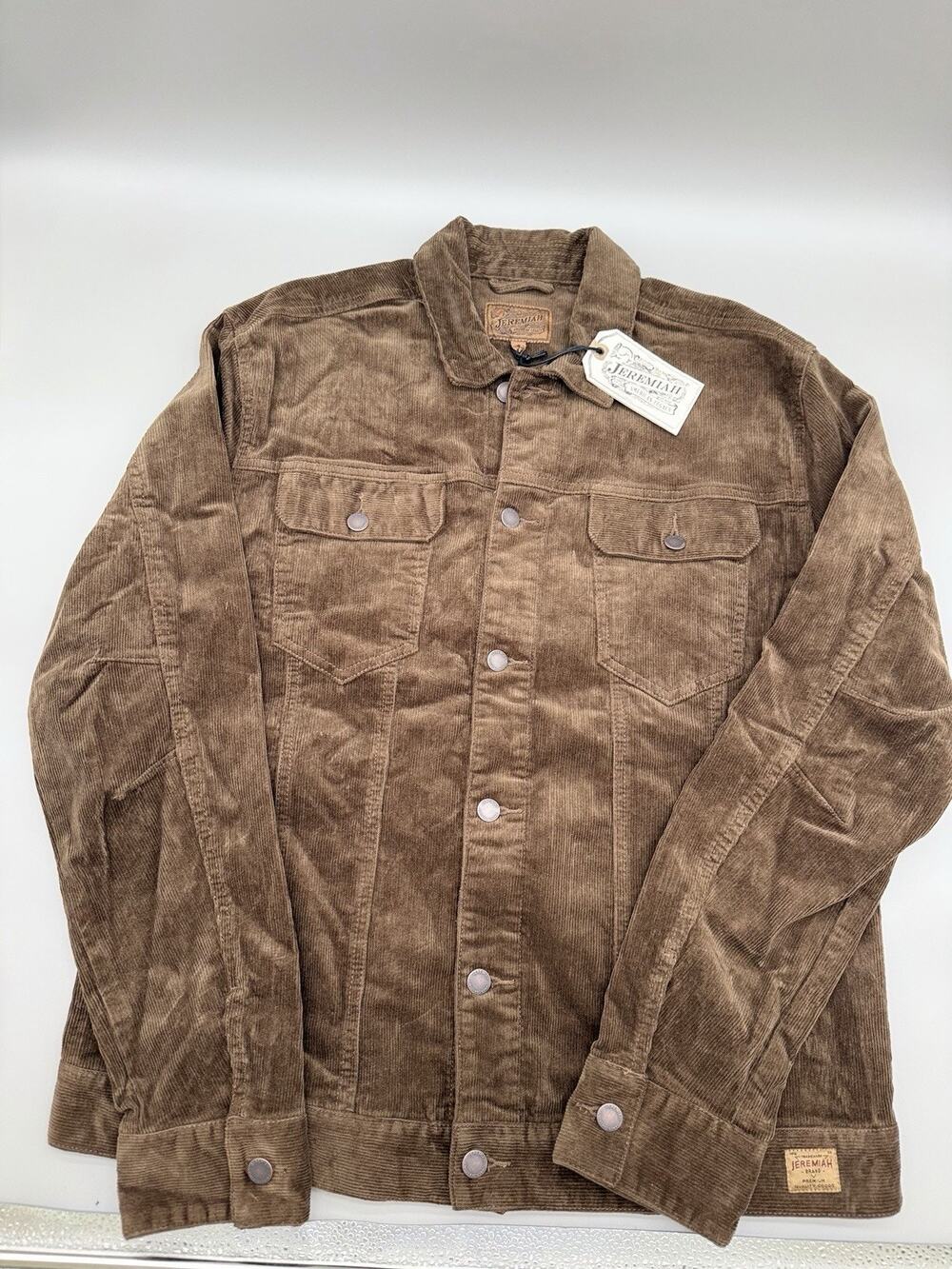 Jeremiah American Legacy Corduroy Trucker Jacket Men’s M Brown NWT Button Front